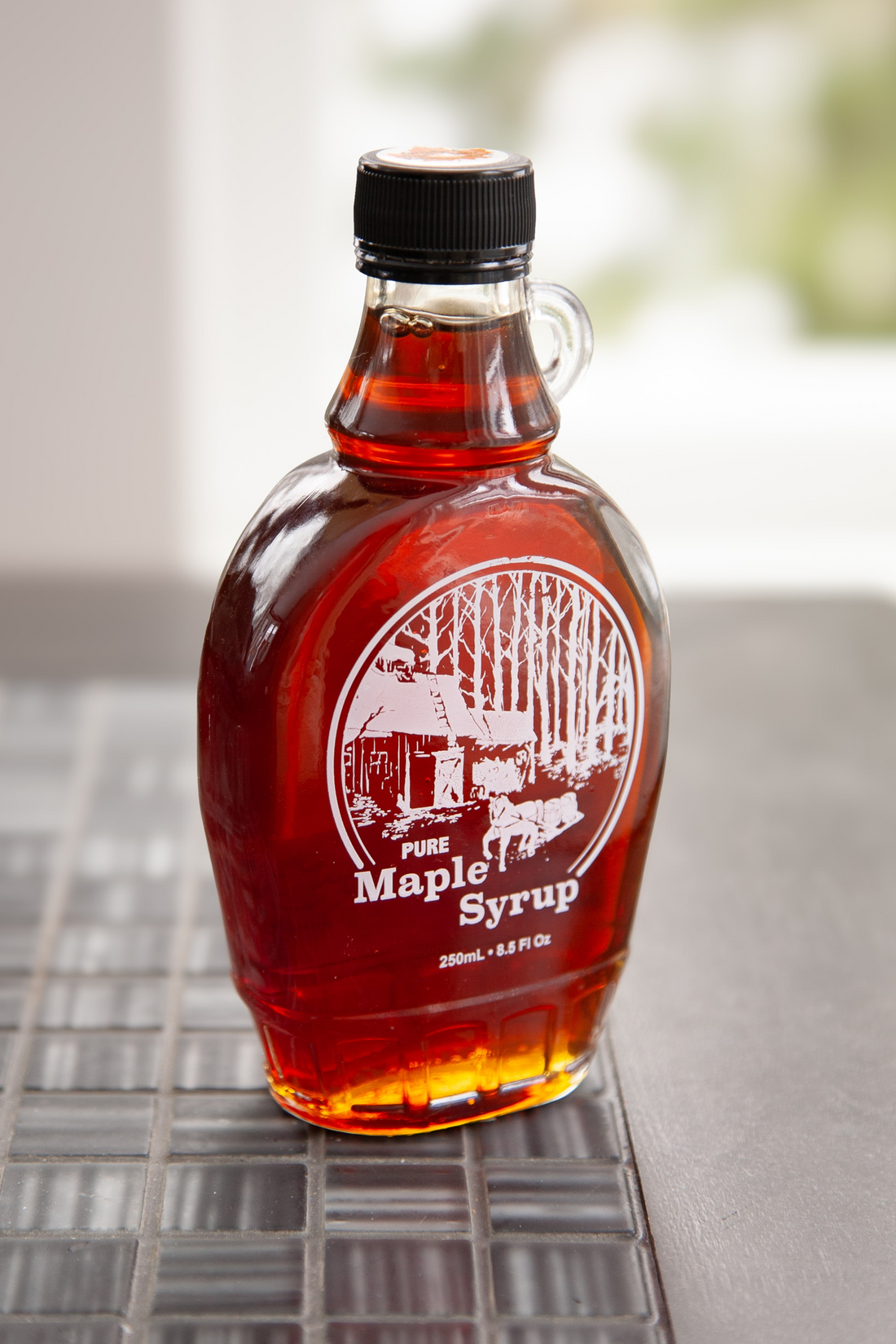 Maple Syrup Glass Classic Bottle - 8.45oz – Sherman Acres