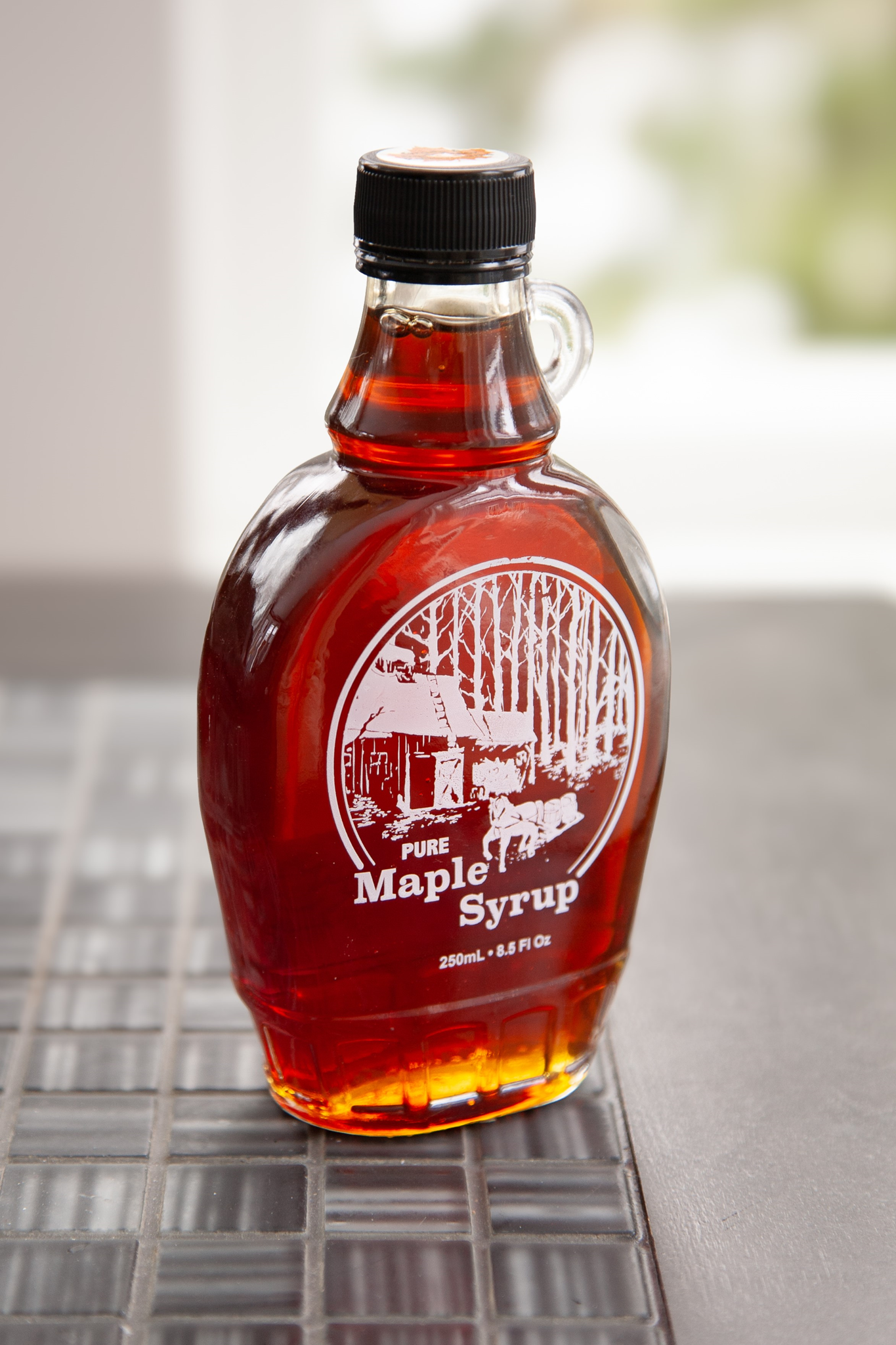 Maple Syrup Glass Classic Bottle - 8.45oz